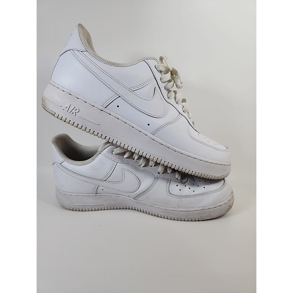 Nike Mens Air Force 1 07 CW2288-111 White Casual Shoes Sneakers Size 11 W/box